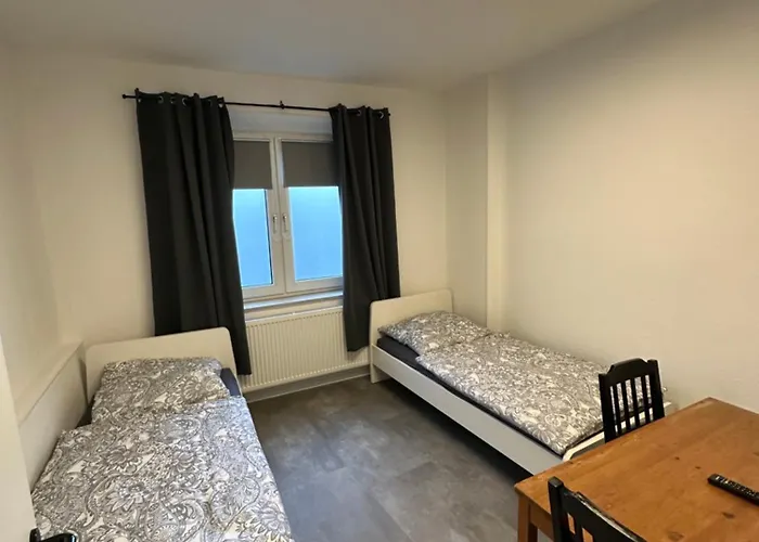 Schoene Im Zentrum Von Bo01 Und Bo02 보트로프